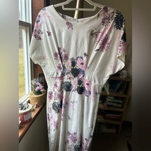 Gown Town vintage style floral chinion & cotton stretchy retro fit spring dress